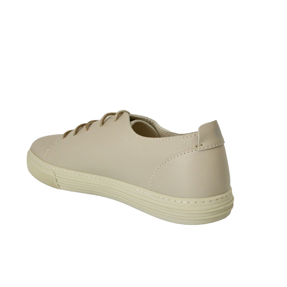 NIB GUCCI LEATHER  MENS LOW TOP SNEAKERS - Picture 3 of 7